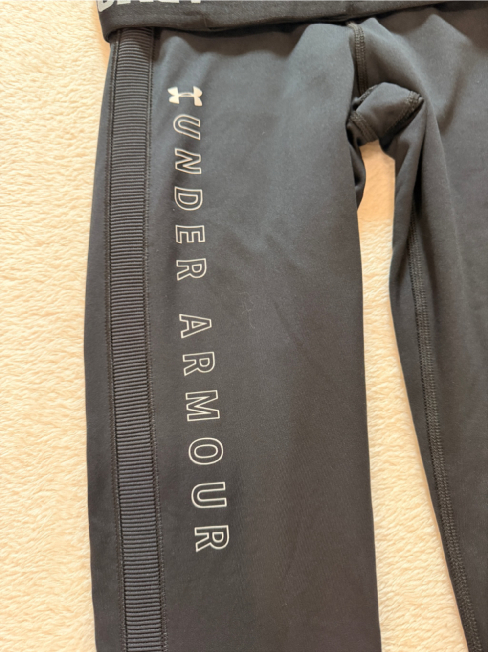 Under Armour Black Leggings Size S